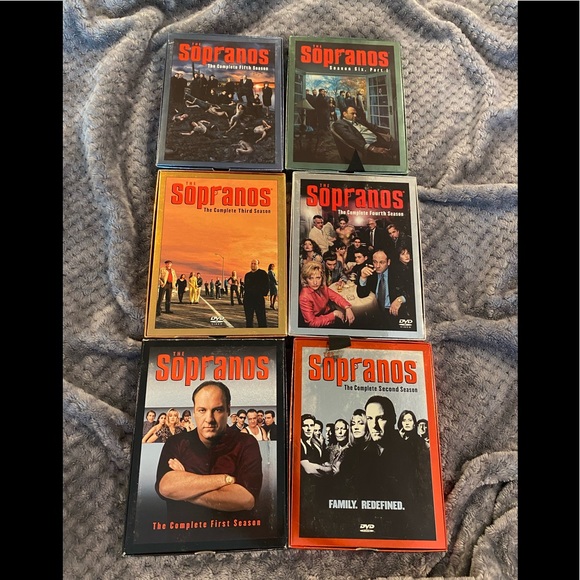 The Sopranos TV Series: GC The Sopranos dvd set 1-6 Part 1 - Picture 1 of 7